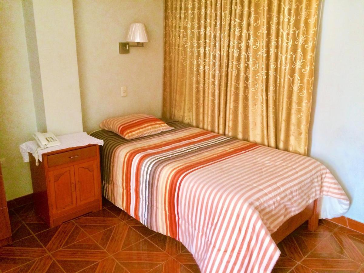 Hostal Residencial Lino Huaraz  Extérieur photo